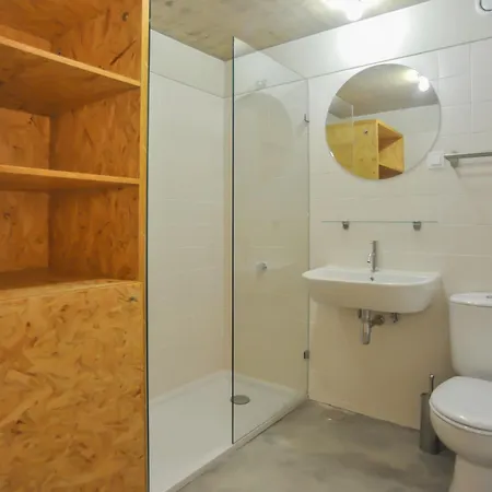 Madragoa Modern Apartamento *