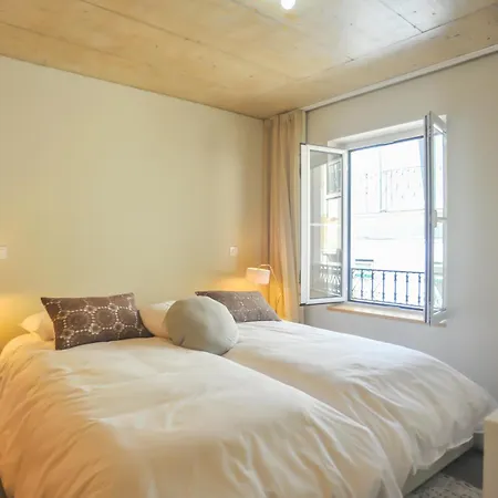 Madragoa Modern Apartamento *
